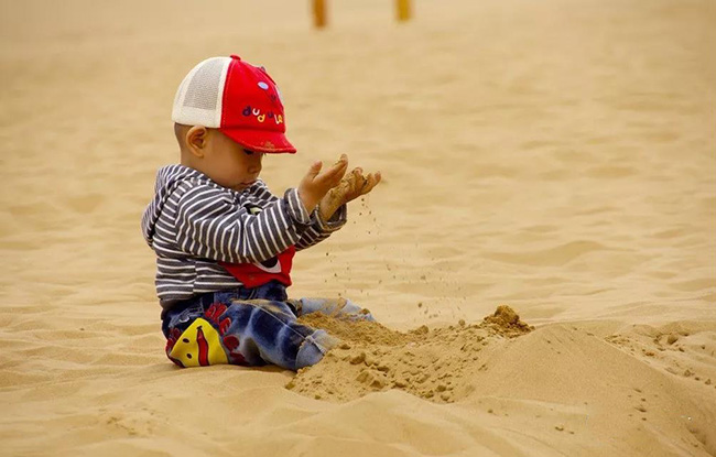 玩水、沙子、泥土等.jpg